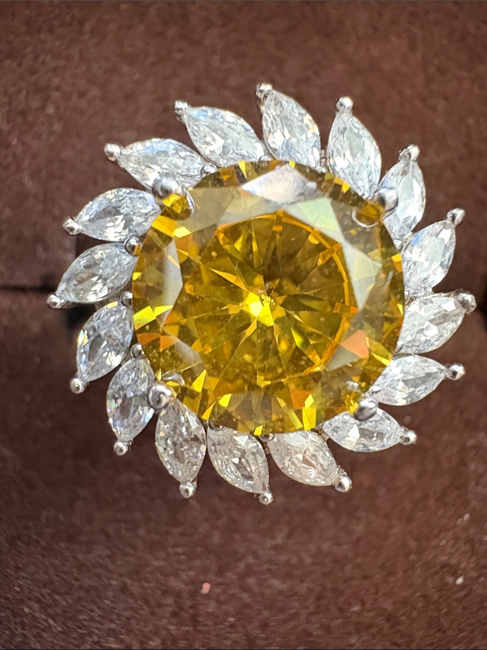CZ 925 Sterling Silver Sunflower Statement Ring Size 7
